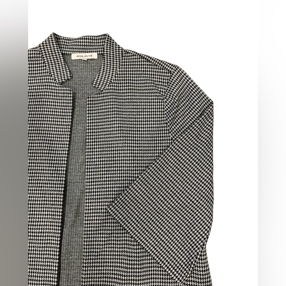 Rose & Olive Houndstooth Notch Collar Blazer - Picture 2 of 4